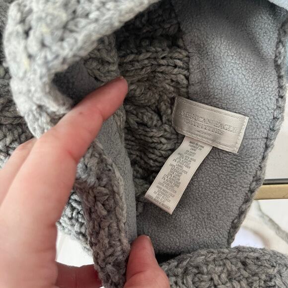 Women's Bundle of 2 Knit Beanie Hats - Picture 2 of 6